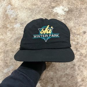 Vintage Ski Winter Park Nylon Snapback Hat